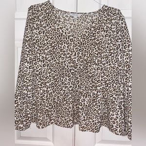 Leopard blouse with ruffle